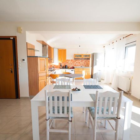 3 Bedroom Apartment, 115M2 Dedeağaç Dış mekan fotoğraf